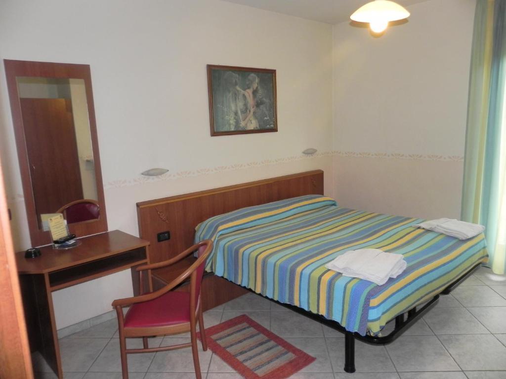 Hotel Ristorante Belsito Borgo San Dalmazzo Luaran gambar