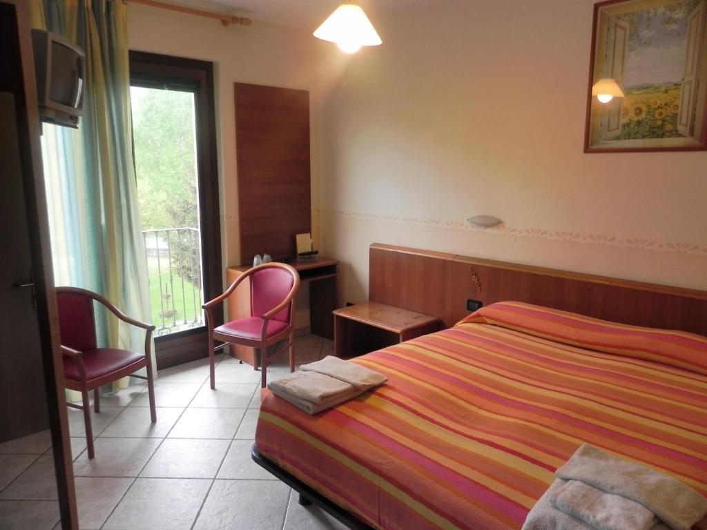 Hotel Ristorante Belsito Borgo San Dalmazzo Luaran gambar