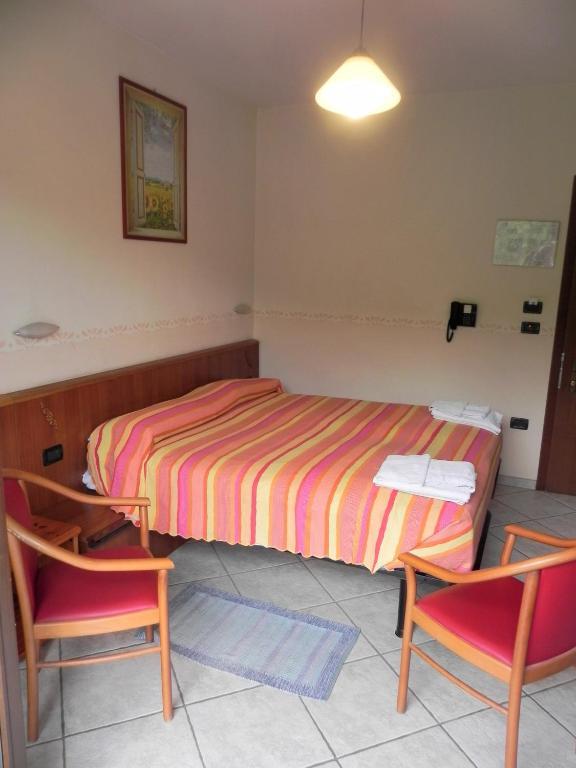 Hotel Ristorante Belsito Borgo San Dalmazzo Bilik gambar